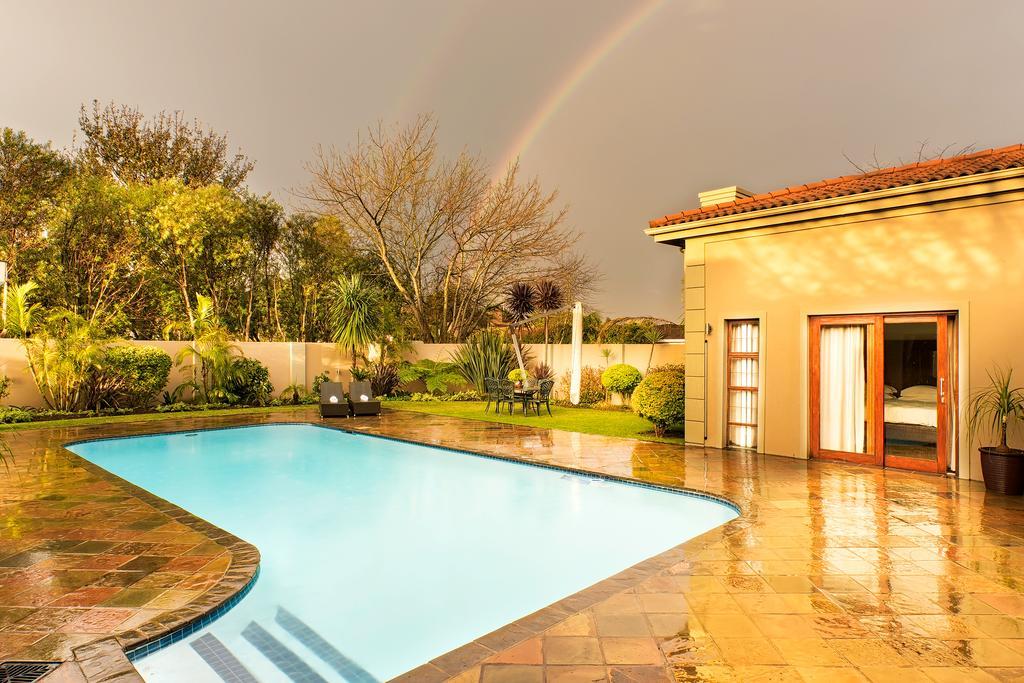 Lord Caledon Guest House George Bagian luar foto